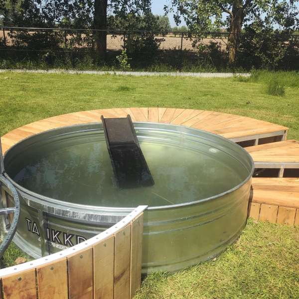 Reserveer Rode hondentuin